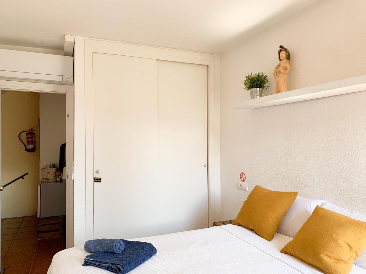 Habitacion Centrica Con Aire Acondicionado Bano Privado Nevera Cadaques Exterior photo